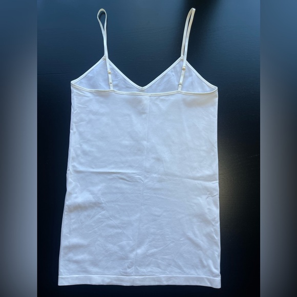 Banana Republic White Seamless Cami - Stretch, Layering - Size Small - Picture 6 of 9